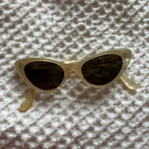 Vintage Cat-eye Seashell Sunglasses Made in France
